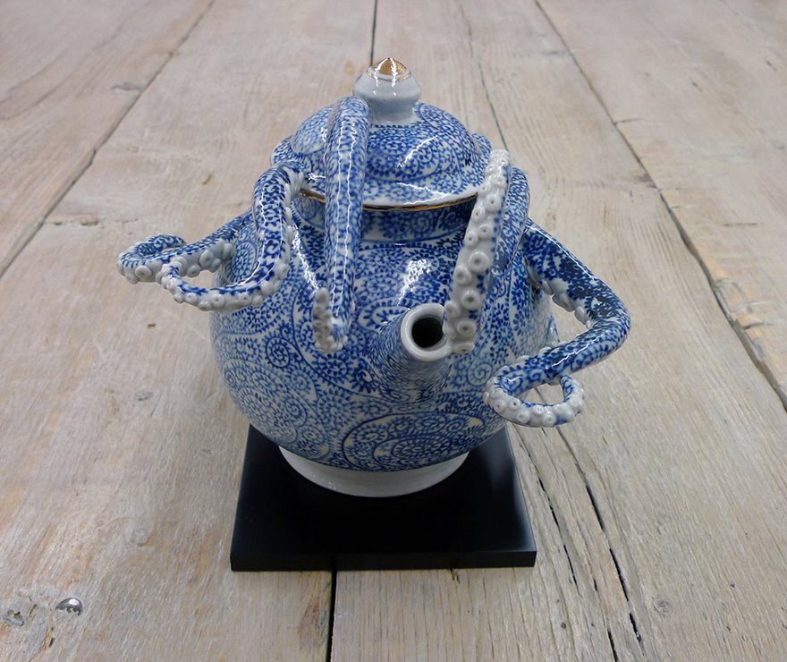 Half-Octopus, Half-Pottery: Japanese Artist Creates Ceramics That Blur The Line Between Function And Form