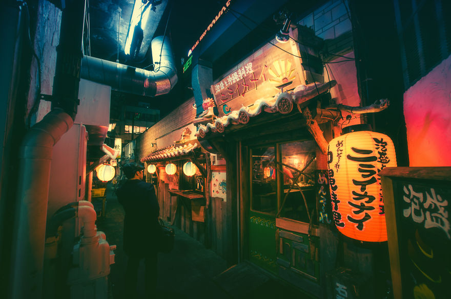 Magical Night Photos Of Tokyo’s Streets By Masashi Wakui Look Straight Out Of Miyazaki Films (New Photos)