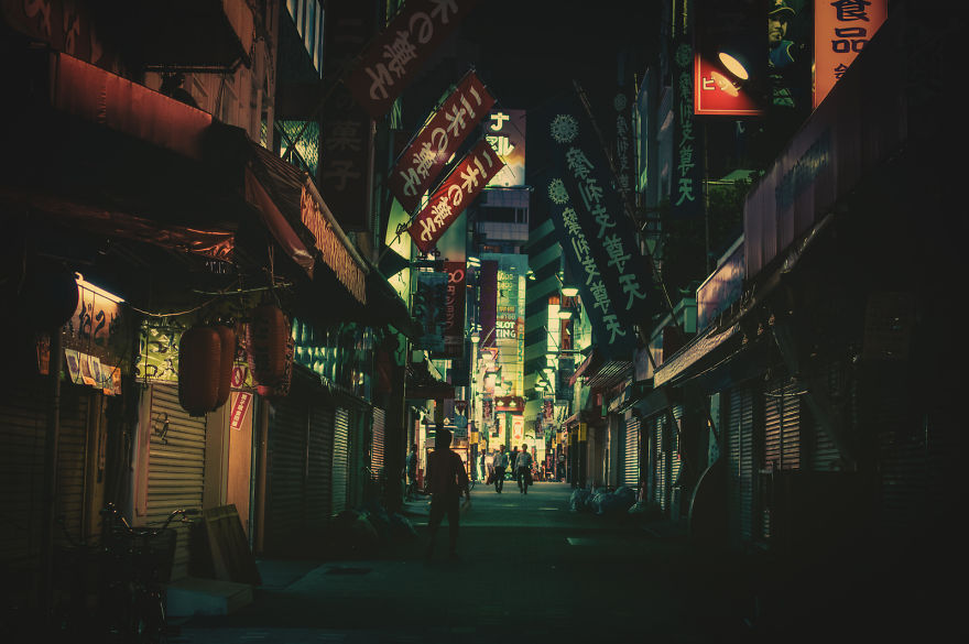 Magical Night Photos Of Tokyo’s Streets By Masashi Wakui Look Straight Out Of Miyazaki Films (New Photos)
