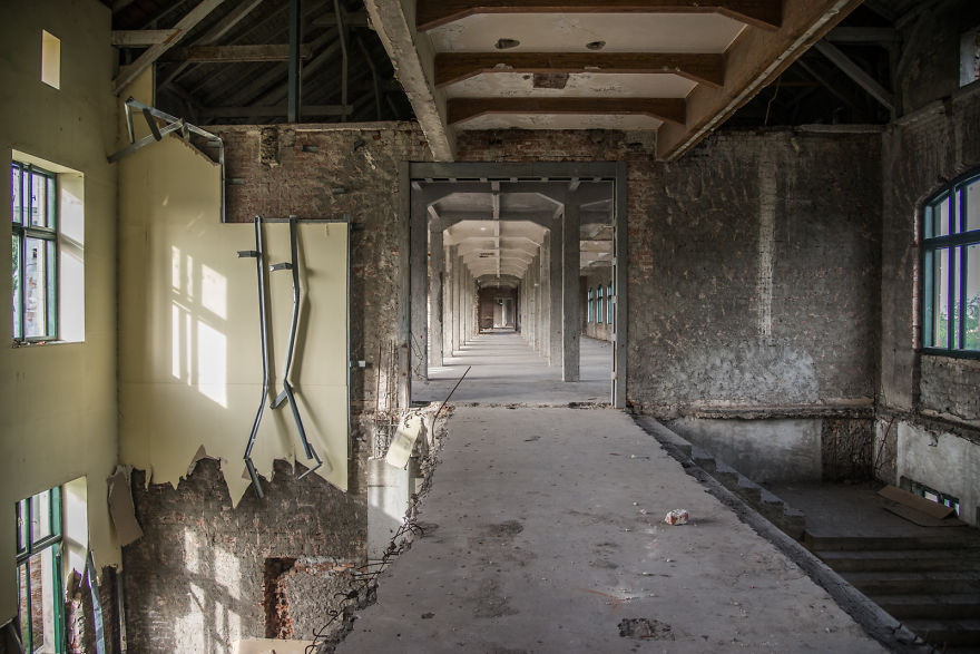 Abandoned Bragadiru Beer Factory In Bucharest, Romania Abandoned Bragadiru Beer Factory In Bucharest, Romania