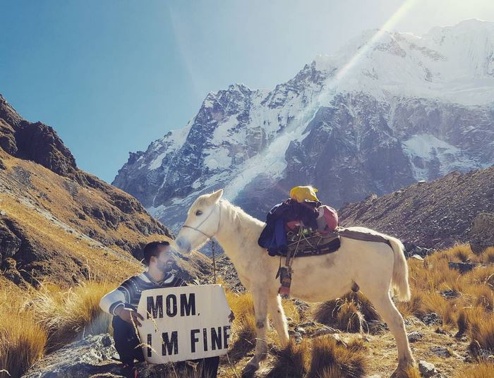 Guy Quits Job To Travel The World While Assuring His Mom He&#8217;s Fine, A Year Later He&#8217;s Still Doing It!