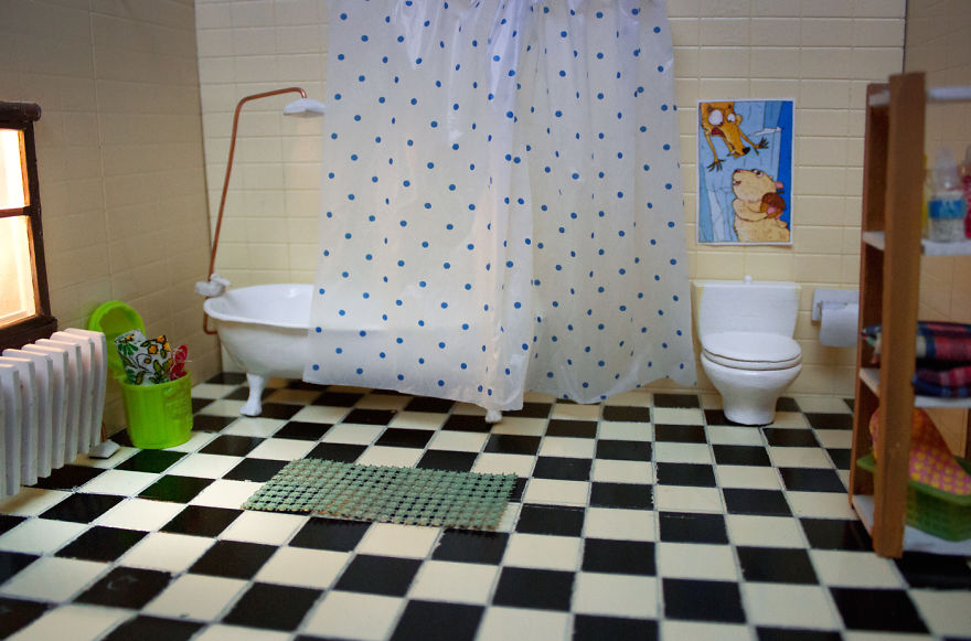 It Took Us 1984 Hours To Create This Miniature Town For Hamsters