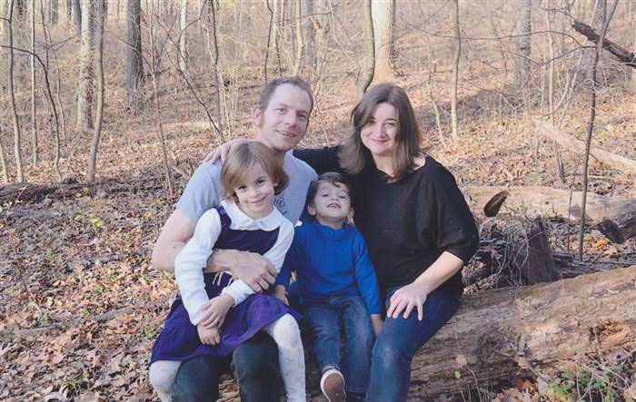 Mom Gets Shocked After Seeing Her 6-Year-Old Daughter&#8217;s Sexist Homework, Rewrites It And Goes Viral