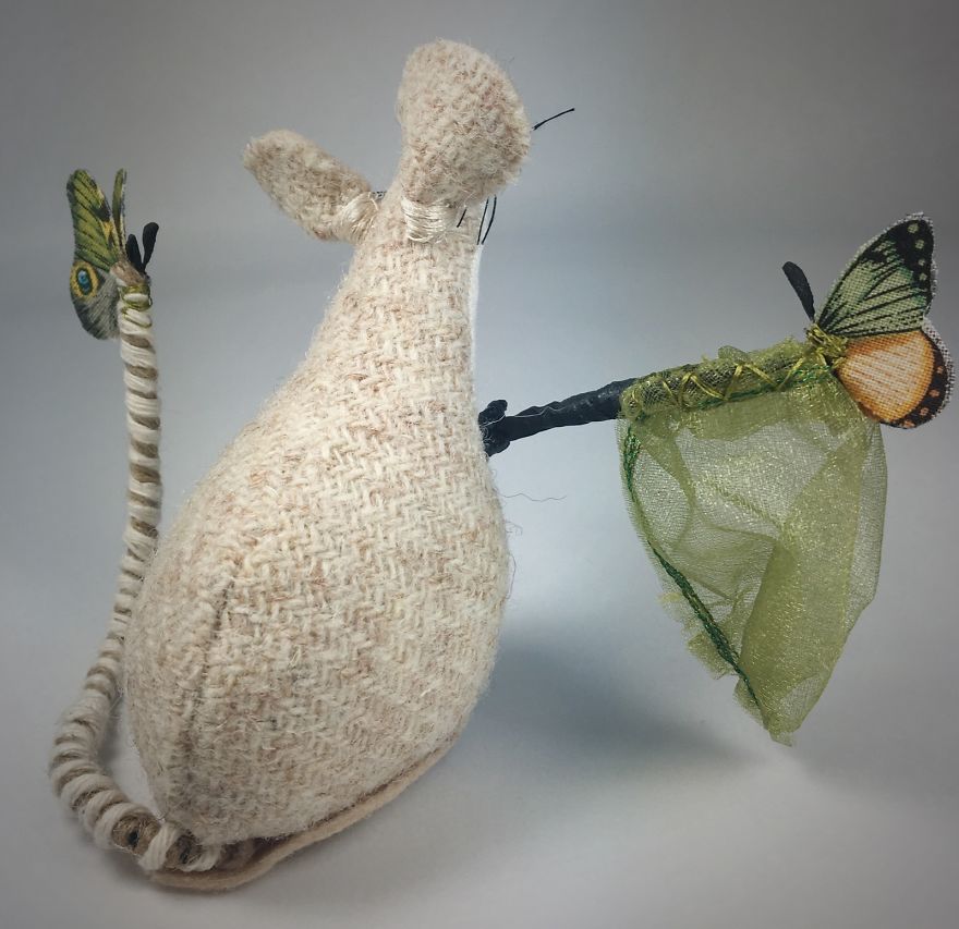 I Made These Small Mice From Harris Tweed And Gave Them Jobs I Made These Small Mice From Harris Tweed And Gave Them Jobs