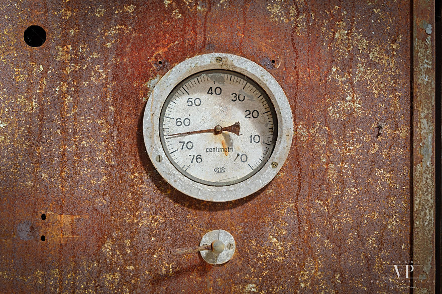 I Photographed This Beautiful Abandoned Powerplant