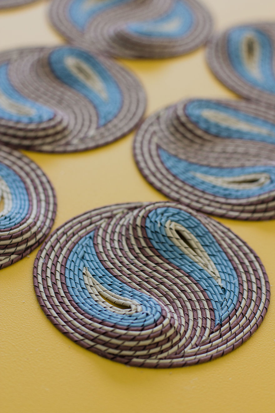 I Create 3D Paper Tapestries Made With Curled Paper Strips I Create 3D Paper Tapestries Made With Curled Paper Strips