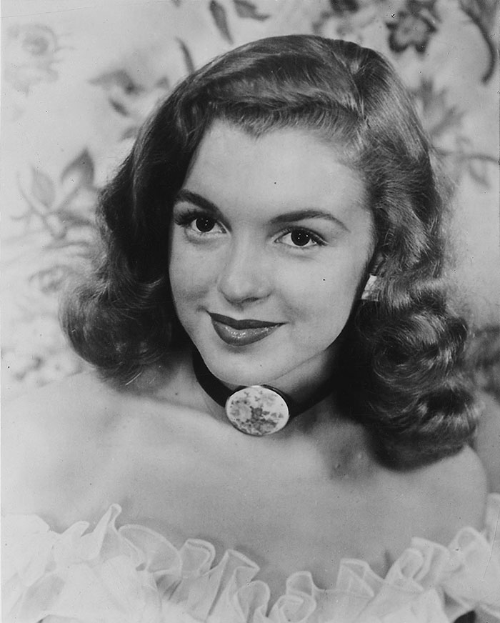 46 Rare Marilyn Monroe Photos Reveal Her Life Before She Was Famous