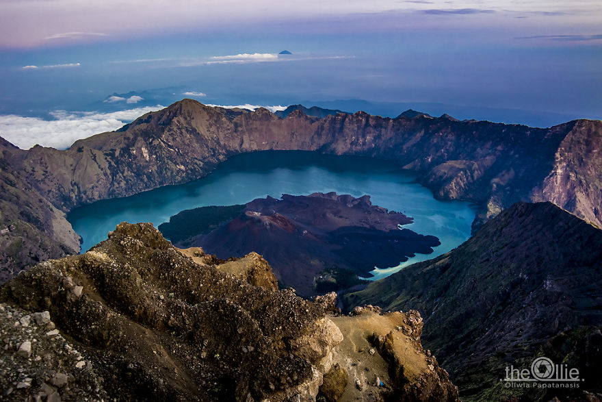 I Captured The Most Beautiful Views During  Volcano Rinjani Trekking