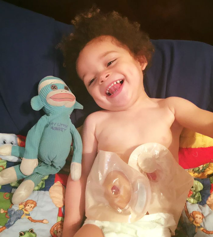 Mother Has Brilliant Response To Woman In Walmart Who Called Her 2-Year-Old Son &#8216;Repulsive&#8217;