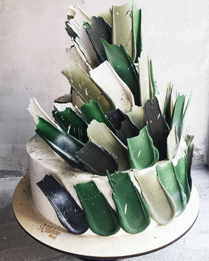 ‘Brushstroke’ Cakes From Russia Are Taking Over Instagram ‘Brushstroke’ Cakes From Russia Are Taking Over Instagram