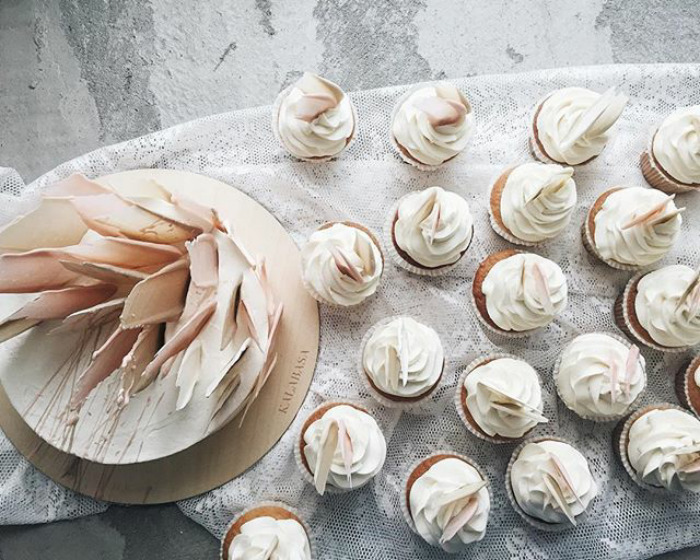 ‘Brushstroke’ Cakes From Russia Are Taking Over Instagram ‘Brushstroke’ Cakes From Russia Are Taking Over Instagram