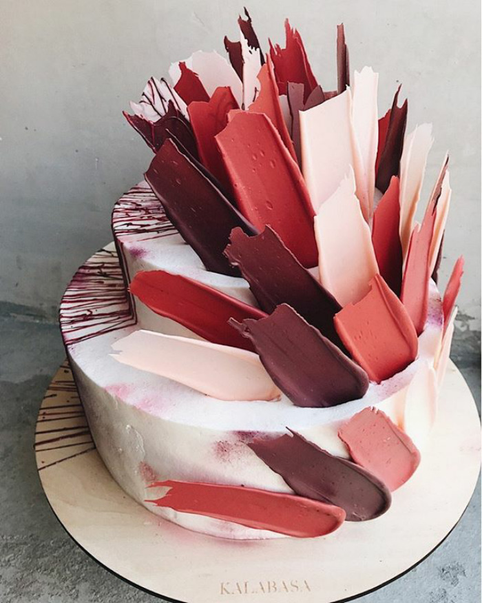 ‘Brushstroke’ Cakes From Russia Are Taking Over Instagram ‘Brushstroke’ Cakes From Russia Are Taking Over Instagram