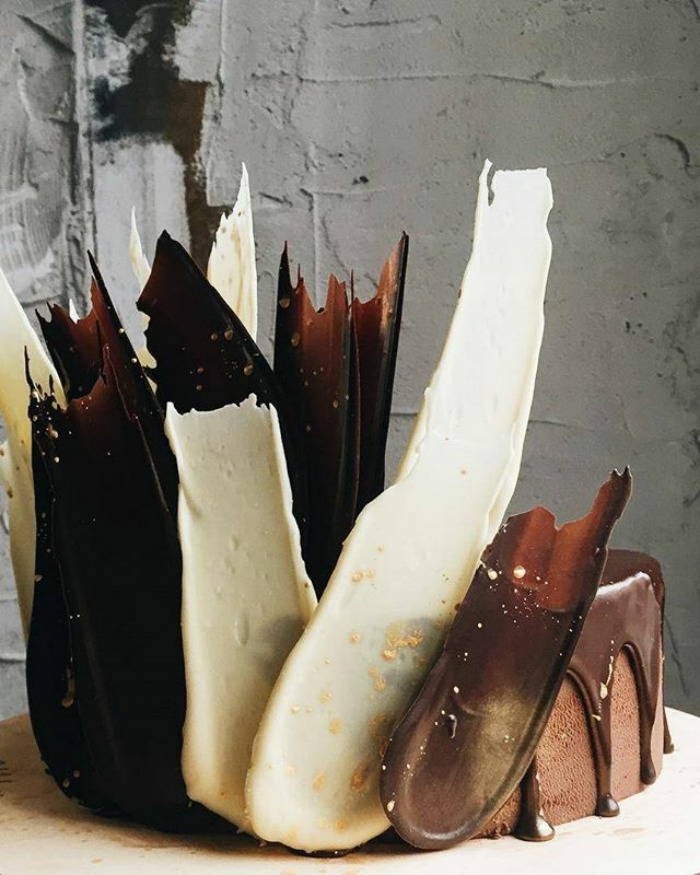 ‘Brushstroke’ Cakes From Russia Are Taking Over Instagram ‘Brushstroke’ Cakes From Russia Are Taking Over Instagram