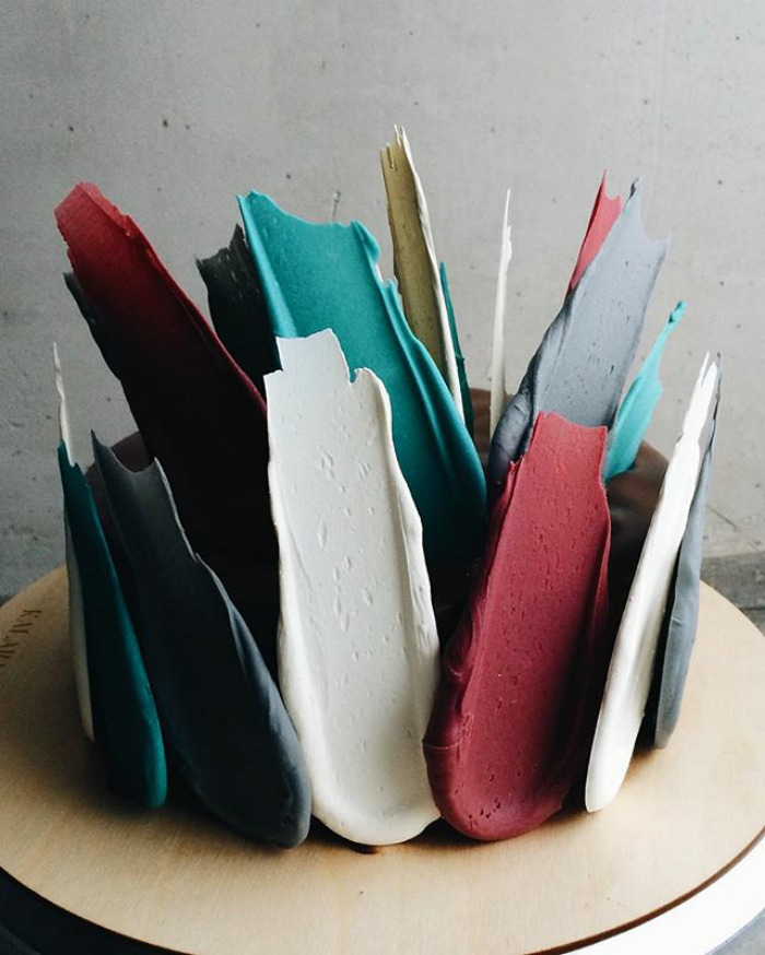 ‘Brushstroke’ Cakes From Russia Are Taking Over Instagram ‘Brushstroke’ Cakes From Russia Are Taking Over Instagram