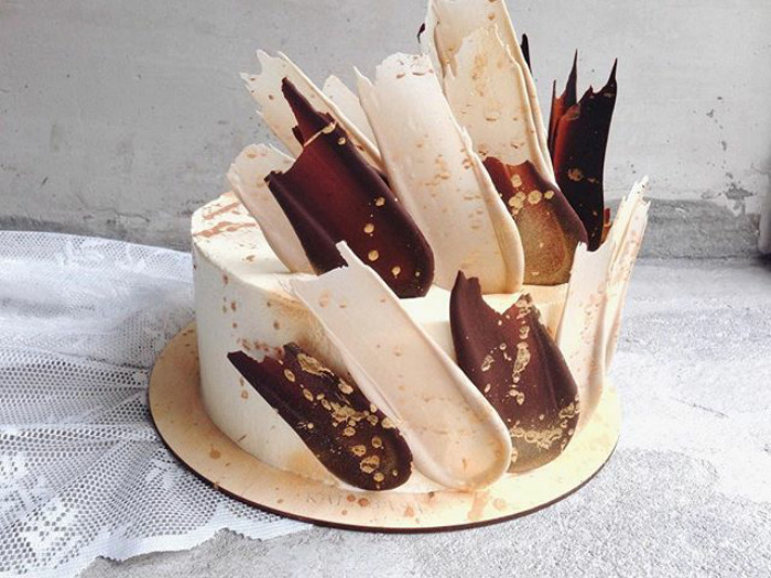 ‘Brushstroke’ Cakes From Russia Are Taking Over Instagram ‘Brushstroke’ Cakes From Russia Are Taking Over Instagram