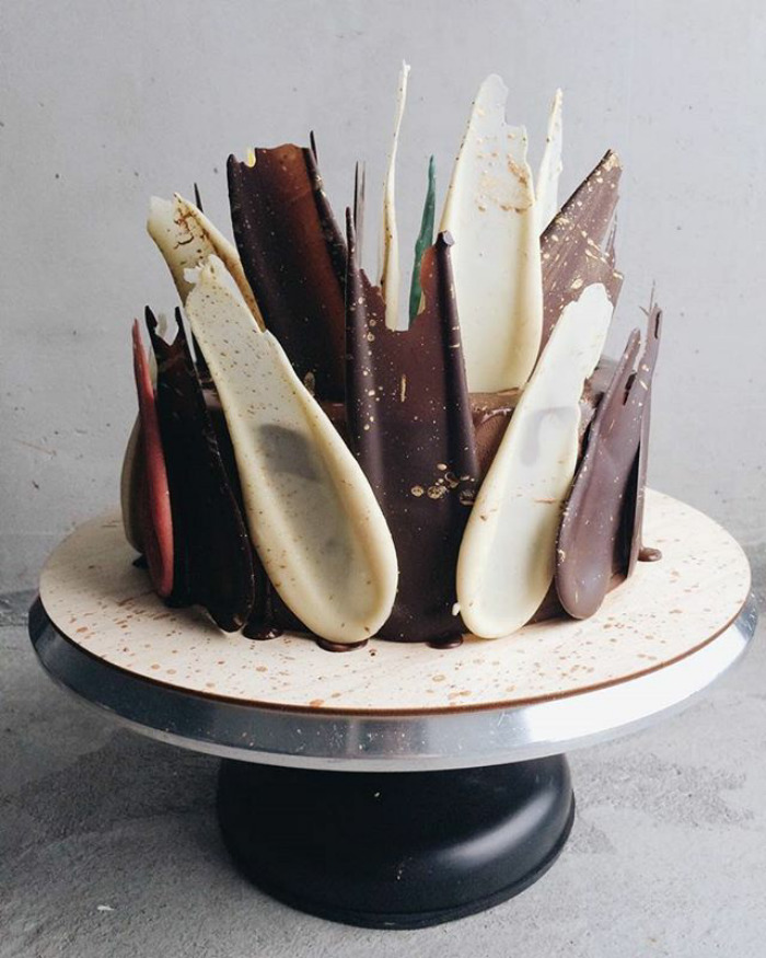 ‘Brushstroke’ Cakes From Russia Are Taking Over Instagram ‘Brushstroke’ Cakes From Russia Are Taking Over Instagram
