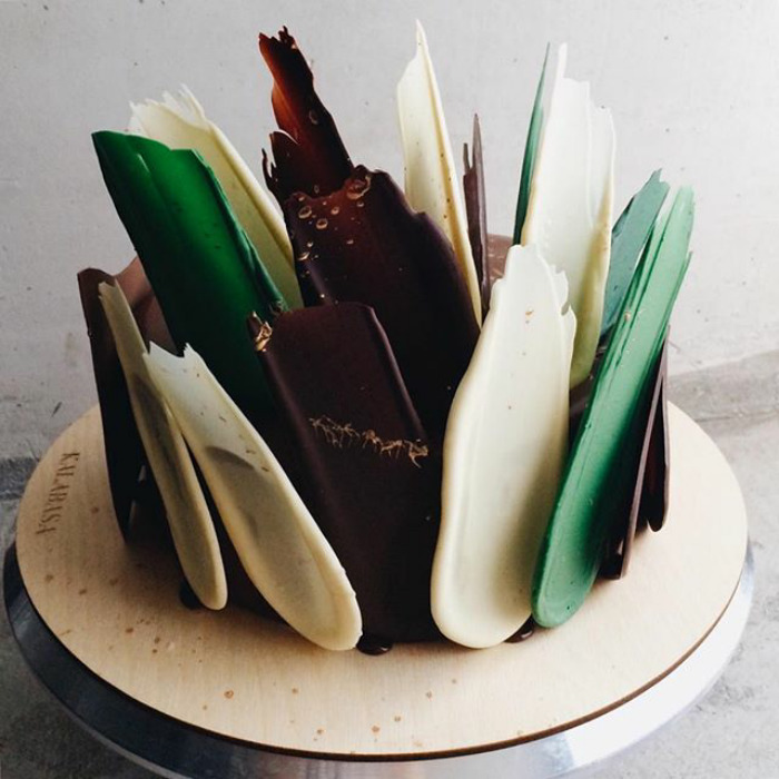 ‘Brushstroke’ Cakes From Russia Are Taking Over Instagram ‘Brushstroke’ Cakes From Russia Are Taking Over Instagram