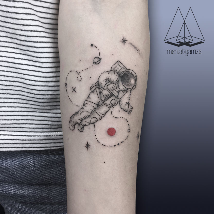 The Red Dot: I Quit My Boring Job To Become A Tattoo Artist, And Here’s The Result The Red Dot: I Quit My Boring Job To Become A Tattoo Artist, And Here’s The Result