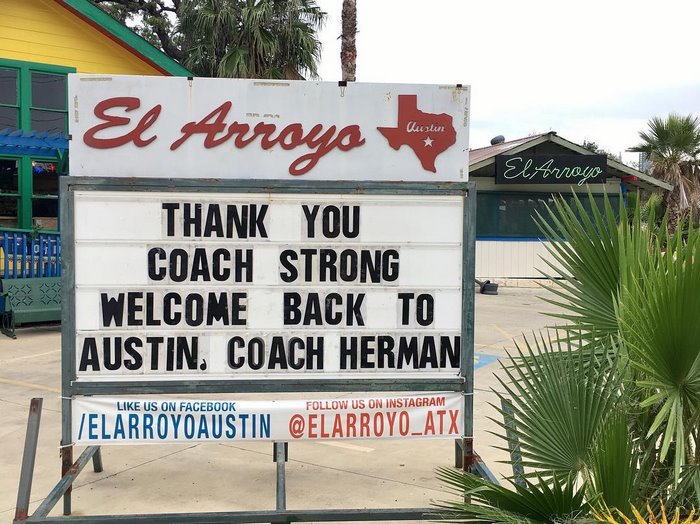 This Restaurant&#8217;s Signs Are So Funny You&#8217;d Probably Come Back Just To Read Them