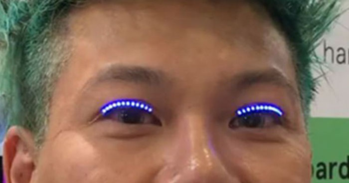 Colour-Changing LED Eyelashes Are Coming, And Here&#8217;s What They Can Do