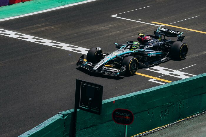 30 Nepo Babies Share Insider Experiences That They’ve Had That Regular People Would Be Shocked To Know 30 Nepo Babies Share Insider Experiences That They’ve Had That Regular People Would Be Shocked To Know