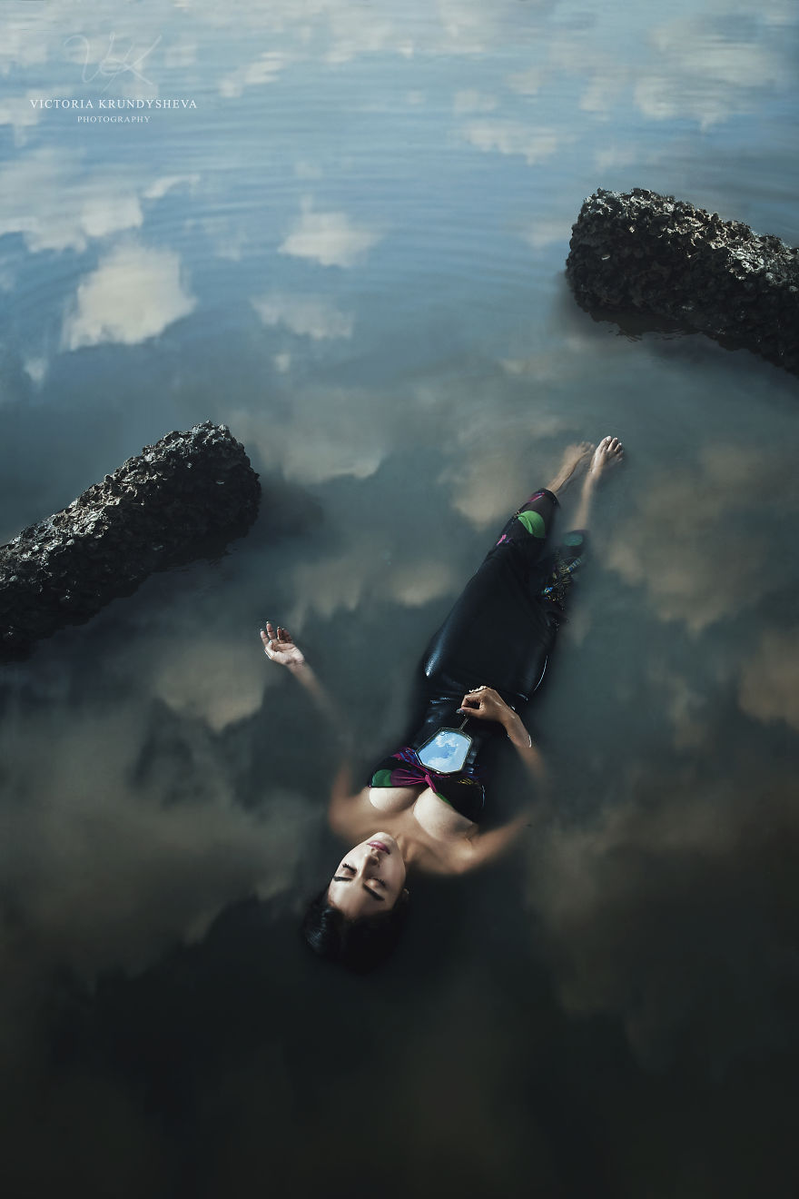 I Photographed Disney&#8217;s Little Mermaid To Address An Issue Of How Girl Children A Being Raised