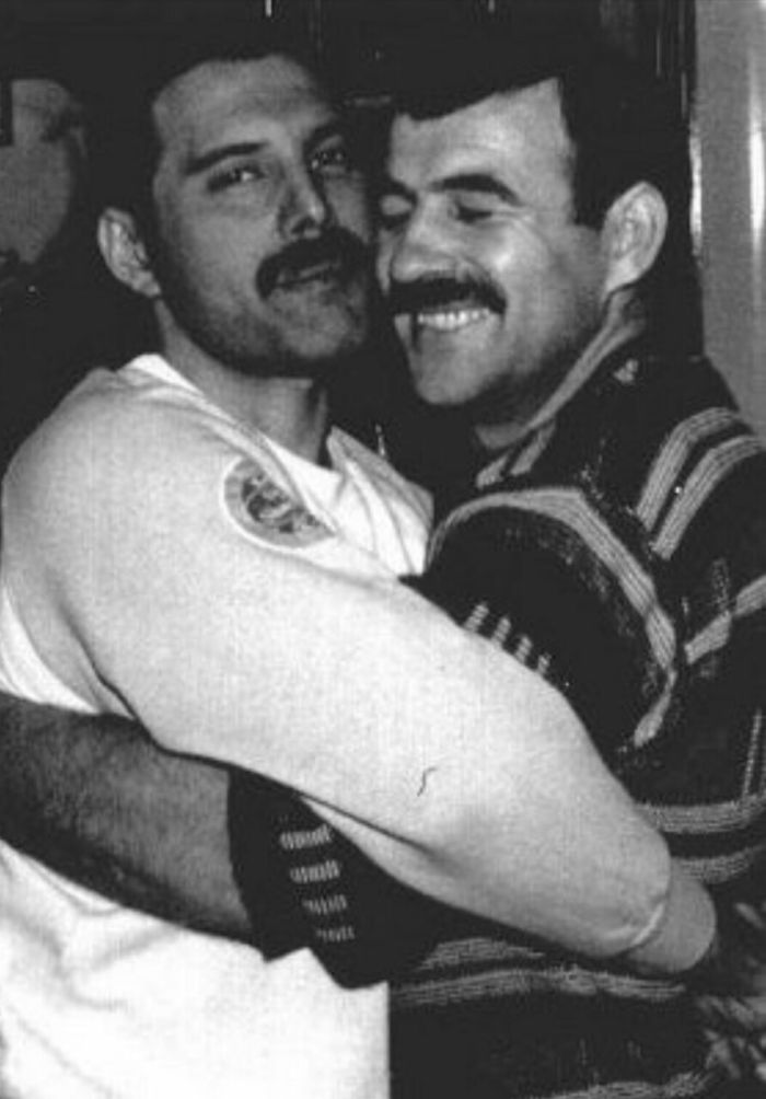 26 Rare Pics Of Freddie Mercury And His Boyfriend From 1980s Reveal The Unseen Side Of Him