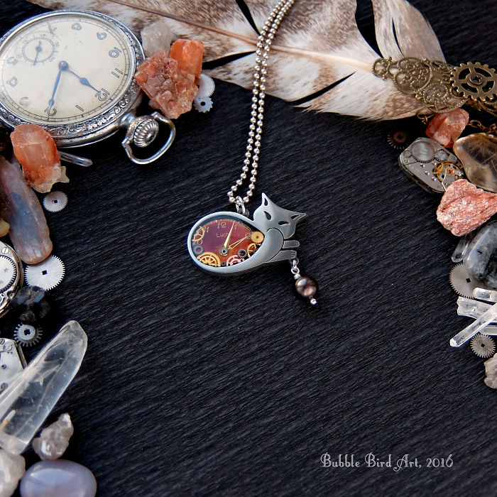 This Ukrainian Artist Creates Animal-Inspired Steampunk Jewelry