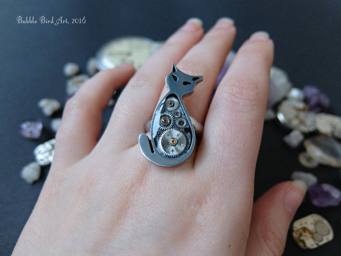 This Ukrainian Artist Creates Animal-Inspired Steampunk Jewelry