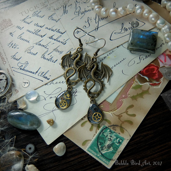 This Ukrainian Artist Creates Animal-Inspired Steampunk Jewelry