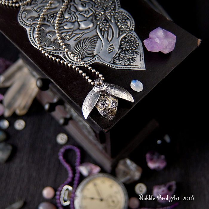 This Ukrainian Artist Creates Animal-Inspired Steampunk Jewelry