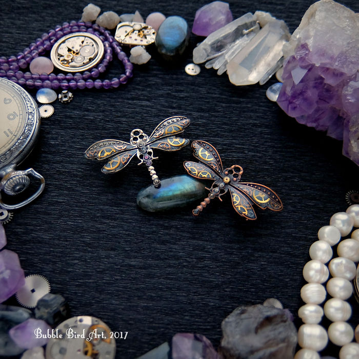 This Ukrainian Artist Creates Animal-Inspired Steampunk Jewelry