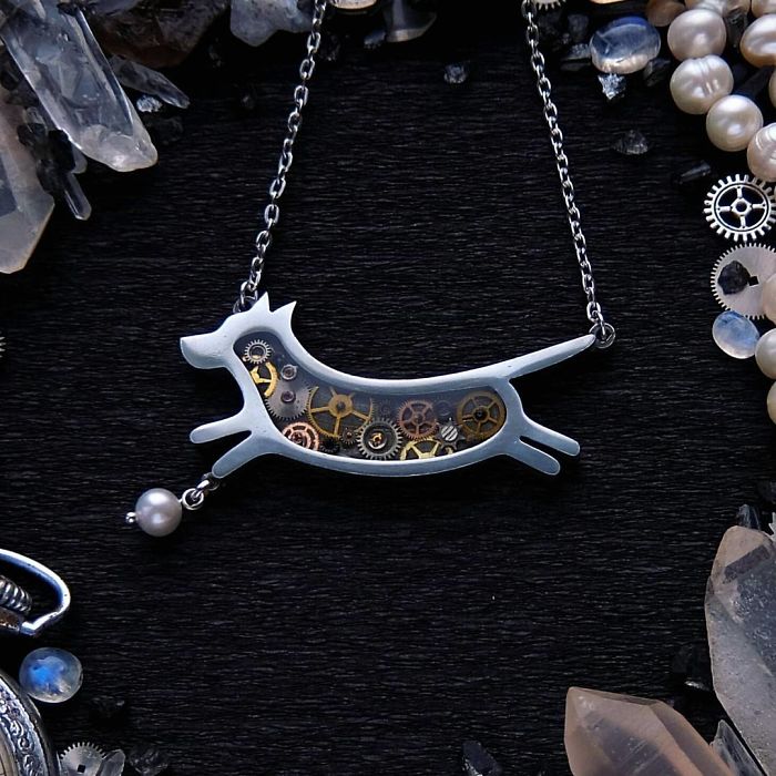 This Ukrainian Artist Creates Animal-Inspired Steampunk Jewelry