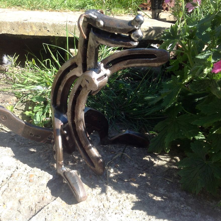 Introducing Henry, The Horseshoe Hound Raising Funds For Dog Rescue