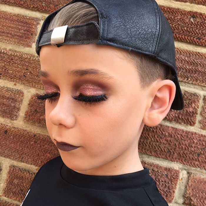 10-Year-Old Becomes Internet Sensation For His Awesome Make-Up Skills 10-Year-Old Becomes Internet Sensation For His Awesome Make-Up Skills