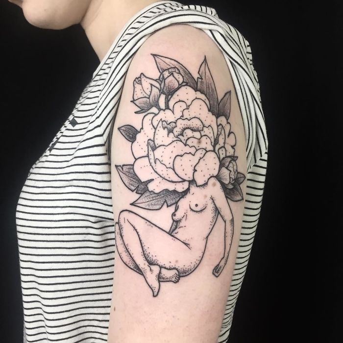 65 Strangely Beautiful Tattoos Of Headless Girls By Molly Jean 65 Strangely Beautiful Tattoos Of Headless Girls By Molly Jean