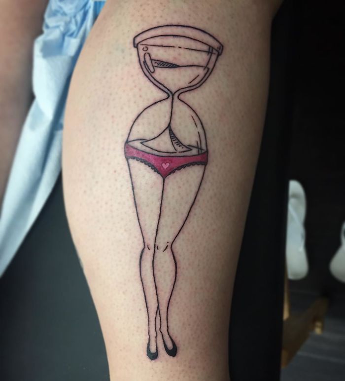 65 Strangely Beautiful Tattoos Of Headless Girls By Molly Jean 65 Strangely Beautiful Tattoos Of Headless Girls By Molly Jean