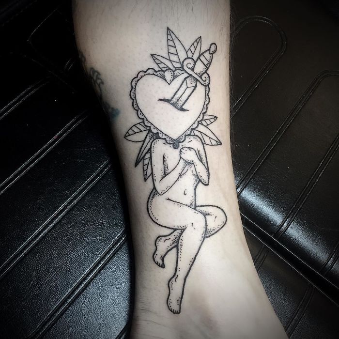 65 Strangely Beautiful Tattoos Of Headless Girls By Molly Jean 65 Strangely Beautiful Tattoos Of Headless Girls By Molly Jean