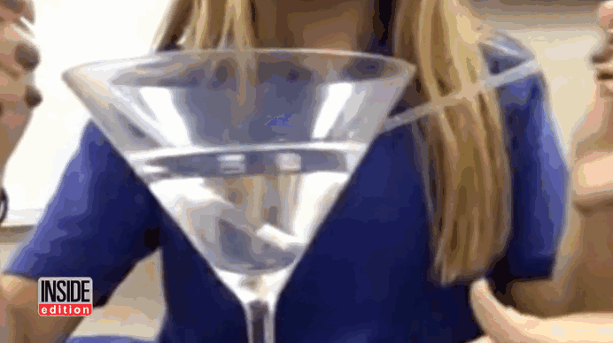 High School Girls Invent An Ingenious Straw That Detects Date Rape Drugs High School Girls Invent An Ingenious Straw That Detects Date Rape Drugs