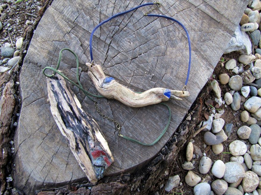 I Make Unique Statement Jewelry Using Driftwood, Stones And Crystals I Make Unique Statement Jewelry Using Driftwood, Stones And Crystals