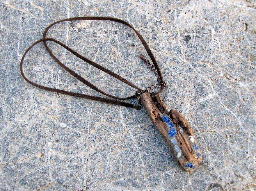 I Make Unique Statement Jewelry Using Driftwood, Stones And Crystals I Make Unique Statement Jewelry Using Driftwood, Stones And Crystals