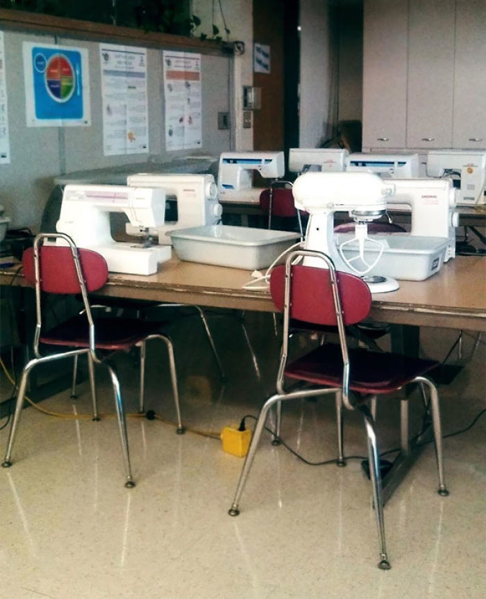 One Of These Things Is Not Like The Other (145 pics) One Of These Things Is Not Like The Other (145 pics)