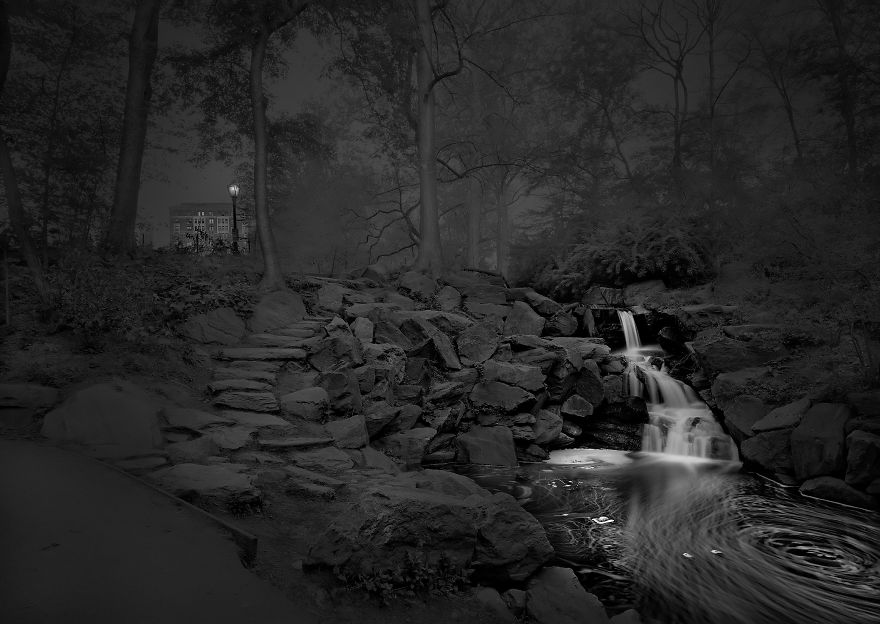 Photographer Suffering From Terrible Insomnia Captures Haunting Pics Of Central Park When There’s No People Photographer Suffering From Terrible Insomnia Captures Haunting Pics Of Central Park When There’s No People