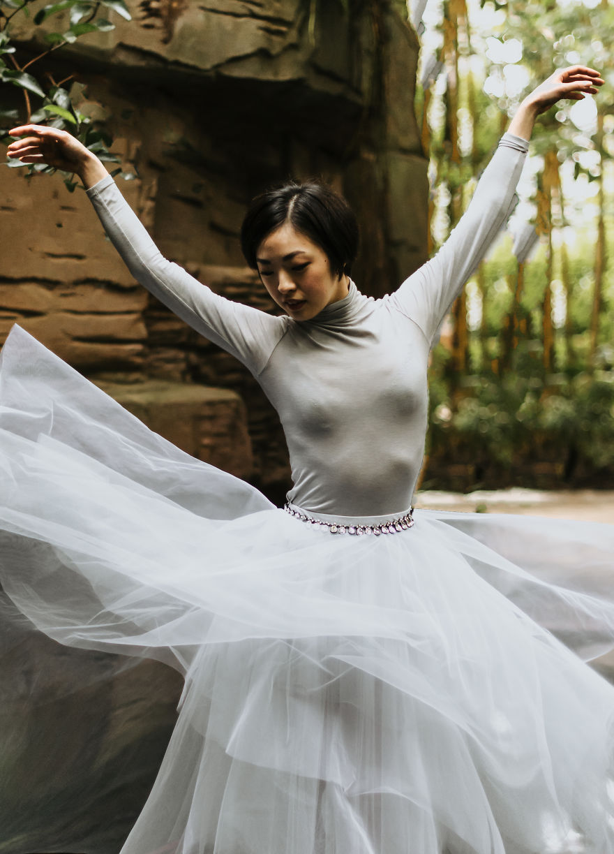I Can&#8217;t Dance, So I Photograph Ballerinas Instead
