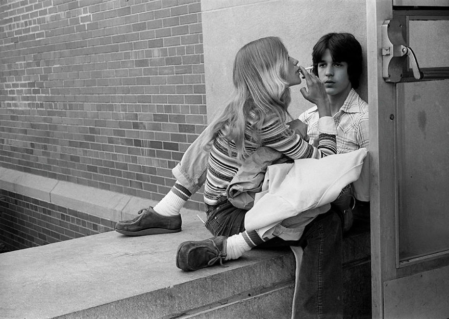 84 Intimate Portraits Of 1970s Rebellious Youth Captured By High School Teacher 84 Intimate Portraits Of 1970s Rebellious Youth Captured By High School Teacher