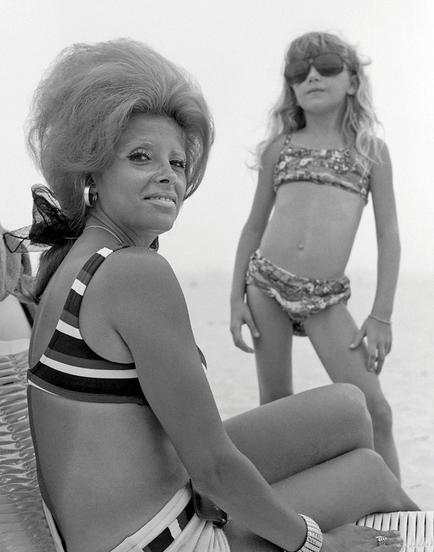 84 Intimate Portraits Of 1970s Rebellious Youth Captured By High School Teacher 84 Intimate Portraits Of 1970s Rebellious Youth Captured By High School Teacher