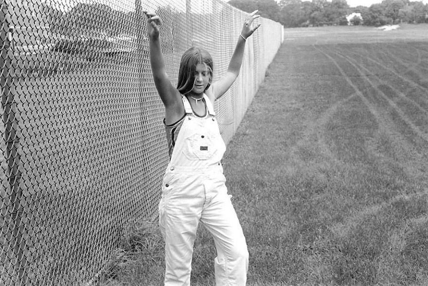 84 Intimate Portraits Of 1970s Rebellious Youth Captured By High School Teacher 84 Intimate Portraits Of 1970s Rebellious Youth Captured By High School Teacher