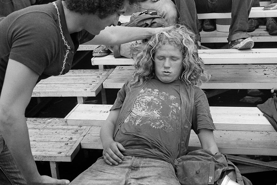 84 Intimate Portraits Of 1970s Rebellious Youth Captured By High School Teacher 84 Intimate Portraits Of 1970s Rebellious Youth Captured By High School Teacher