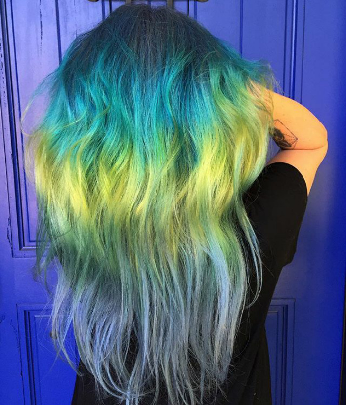 Shine Line Hair Is The Newest Trend Going Viral On Instagram Shine Line Hair Is The Newest Trend Going Viral On Instagram