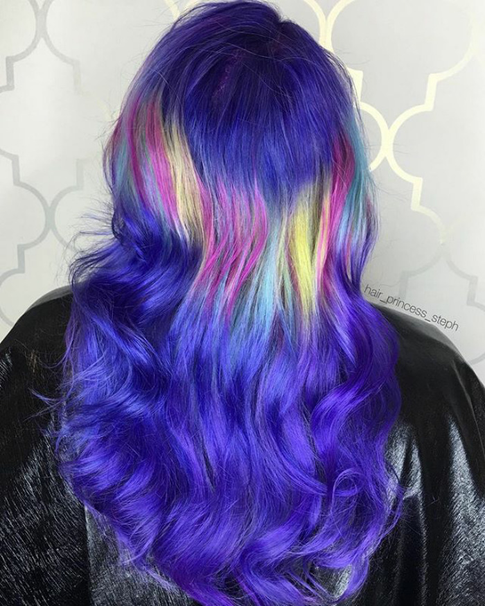 Shine Line Hair Is The Newest Trend Going Viral On Instagram Shine Line Hair Is The Newest Trend Going Viral On Instagram